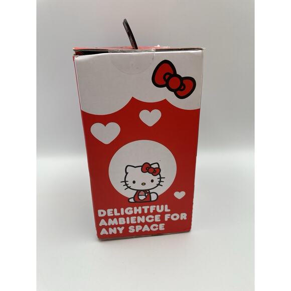 Hello Kitty Holding Flower Wall Projection Ambient Light On Stand New In Box - Picture 5 of 6